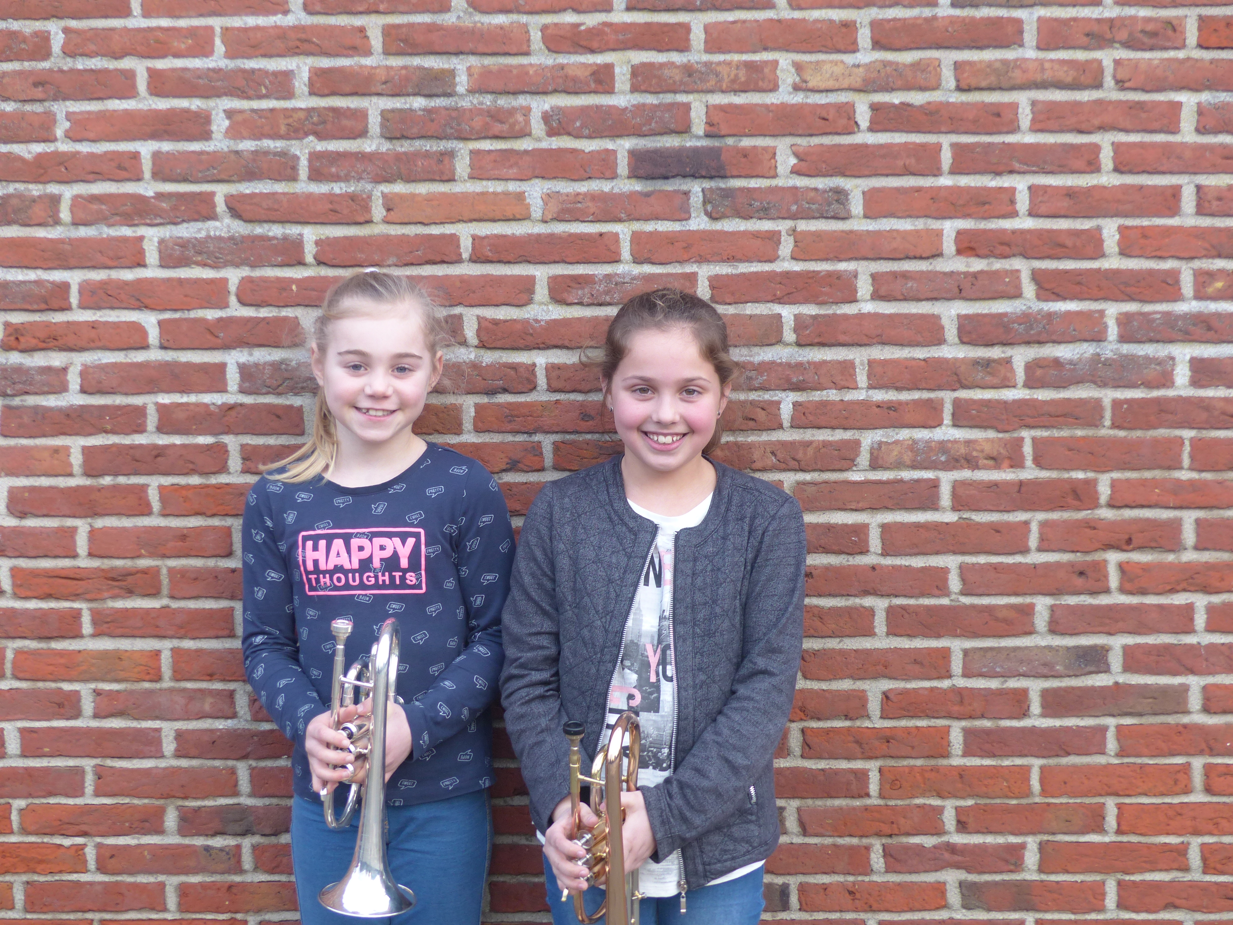 Grieteke Schrama en Naomi Schaaf – cornet